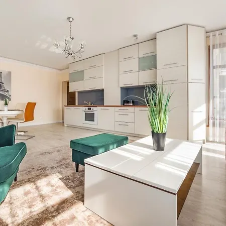 Sopocka Przystan, Sun & Snow Apartment *